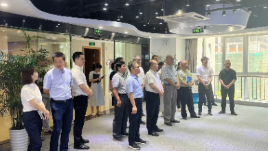 上海浦東新區人大工作研究會課題組組長楊培源一行蒞臨健培科技考察調研