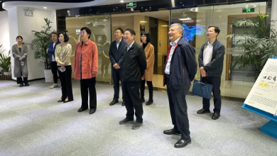 全國政協副秘書長、農工黨中央專職副主席王路，農工黨中央副主席焦紅一行蒞臨健培科技考察調研