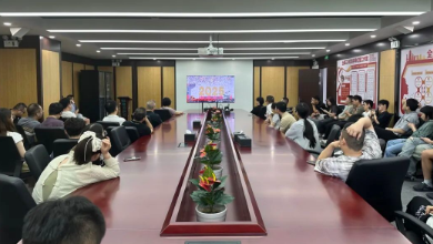銘記歷史，砥礪前行！健培黨支部組織觀看九三閱兵直播